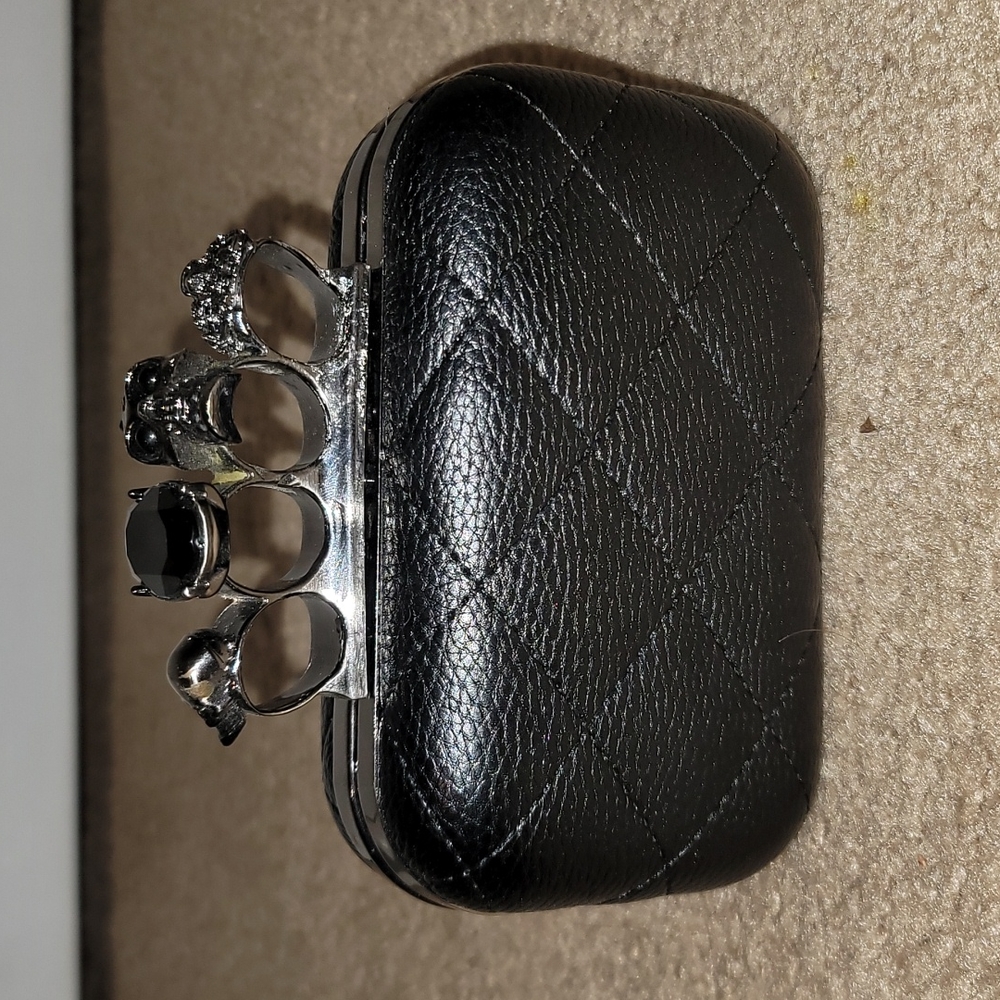 Brass Knuckle Clutch